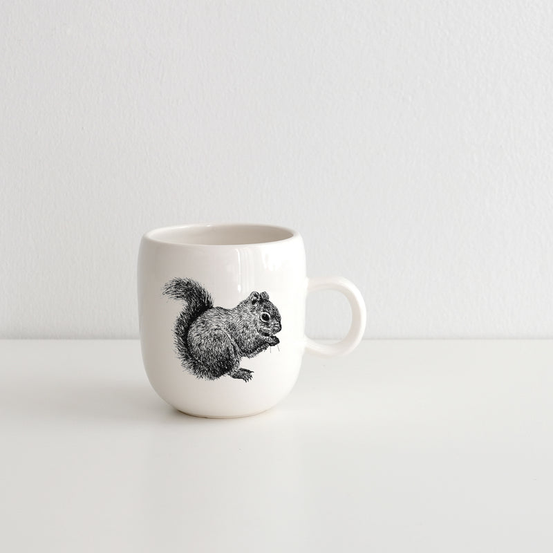 Coffee mug with wild animal print