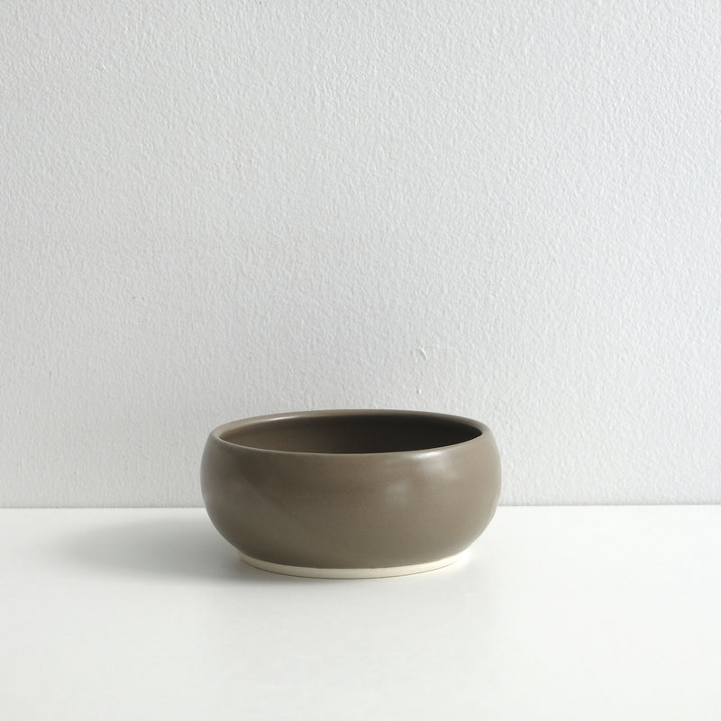 Handmade porcelain shallow bowl/pasta bowl