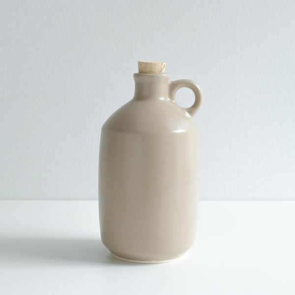 Prêt à partir - Pot à sirop d'érable en porcelaine fait main