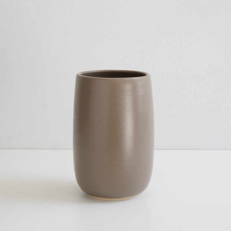 Prêt à partir - Pot à ustensiles / vase en porcelaine fait main