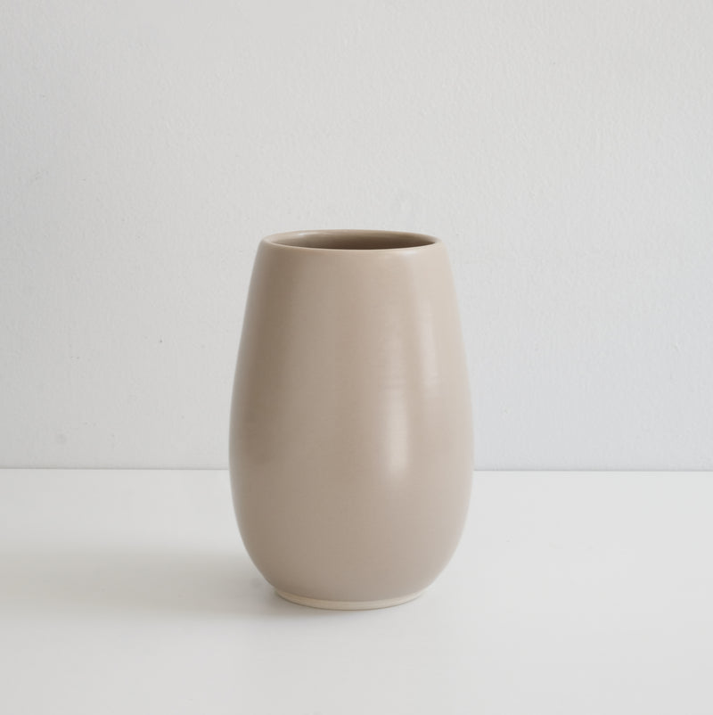 Handmade porcelain vase / utensil holder